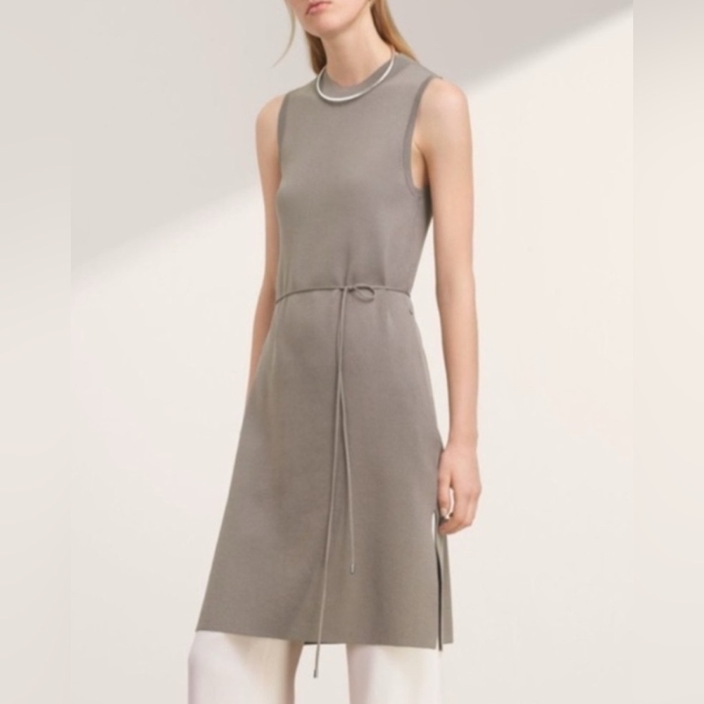 Aritzia Babaton Issac dress in Modern Taupe